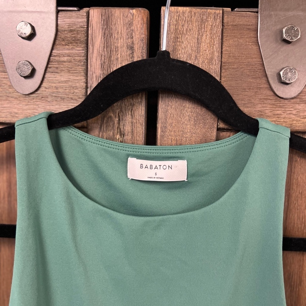 Babaton Contour 90s High Neck Contour Bodysuit Green Size Small - Picture 4 of 6